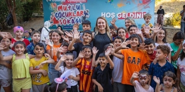 mutlu-cocuklar-sokagi-18-mahallede-5-bin-cocukla-bulustu.jpg