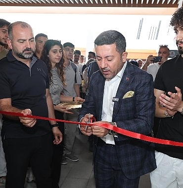 nevsehir-belediyesi-tarafindan-nevsehir-haci-bektas-veli-universitesi-kampusu-icerisinde-olusturulan-nevsehir-belediyesi-genclik-ofisi-torenle-acildi.jpg