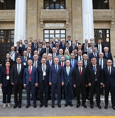 rektor-budak-yok-2030a-dogru-turk-yuksekogretim-vizyonu-toplantisina-katildi.jpg