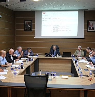seka-semt-poliklinigi-yikiliyor.jpg