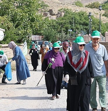 selcuklu-belediyesi-cevre-duyarliligi-adina-dunya-temizlik-gunu-dolayisiyla-sillede-doga-icin-adim-atiyoruz-etkinligi-duzenledi.jpg