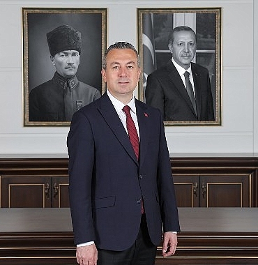 sivas-belediye-baskani-dr-adem-uzun-19-eylul-gaziler-gunu-munasebetiyle-bir-mesaj-yayinladi.jpg