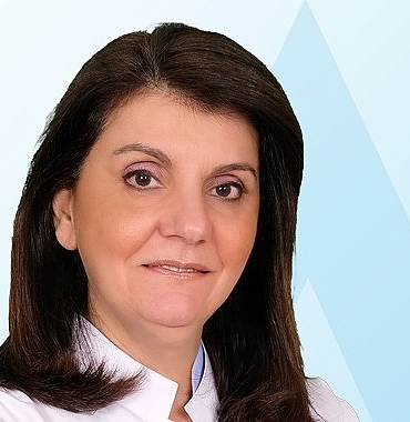 teknoloji-bagimlisi-cocuklari-bekleyen-4-onemli-tehlike.jpg