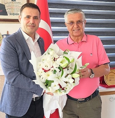 tmmobdan-baskan-topalogluna-ziyaret.jpg