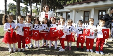 aydin-buyuksehir-belediyesi-cocuk-gelisim-merkezlerini-29-ekim-coskusu-sardi.jpg