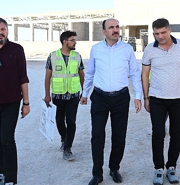 baskan-altay-askerlerimiz-icin-dunyanin-en-modern-tesislerinden-birisini-insa-ediyoruz.jpg