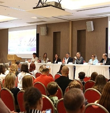 baskan-denizli-ilcemizde-sorfun-uluslararasi-turnuvalara-ev-sahipligi-yapan-bir-kent-olmasi-icin-var-gucumuzle-calisacagiz.jpg
