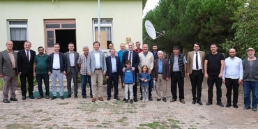 baskan-taban-kirsal-mahallelerde-vatandaslarla-bulusuyor.jpg