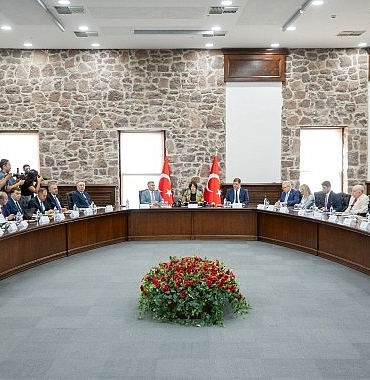 baskan-tugay-izmir-korfezi-acil-ve-kisa-vadeli-eylem-planina-itiraz-nedenlerini-acikladi-serhimi-paylasarak-imzalayacagim.jpg