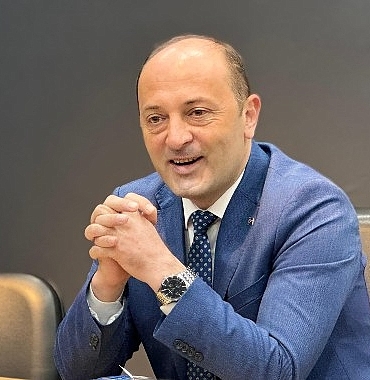 baskan-yildiz-universite-ogrencileri-ile-bir-araya-geldi.jpg