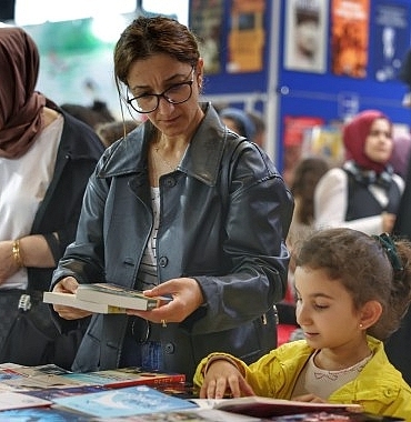 bugun-fuar-zamani-alin-sevdiklerinizi-gelin.jpg