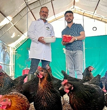buyuksehir-destekliyor-ciftcinin-yuzu-guluyor.jpg