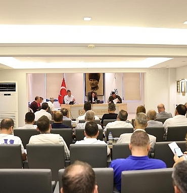 cesme-belediyesi-2025-tahmini-butcesi-2-5-milyar.jpg
