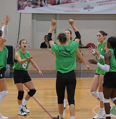 edremit-belediyesi-altinolukspor-yeni-sezona-hazir.jpg
