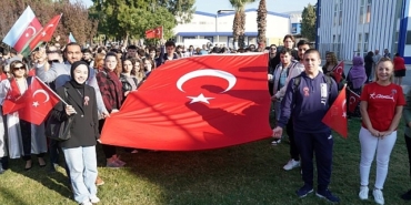 ege-universitesinde-cumhuriyet-bayrami-coskuyla-kutlandi.jpg