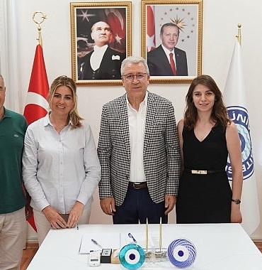 egeli-bilim-ekibi-daha-hizli-ve-kesin-tani-koyabilen-yerli-ve-milli-alerji-tani-kiti-uretecek.jpg