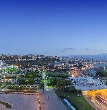 izmir-en-sevilen-kent-olmak-icin-yarisiyor.jpg