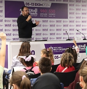kitap-okumaktan-baska-careniz-yok.jpg