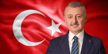 kocaeli-buyuksehir-belediye-baskani-doc-dr-tahir-buyukakin-cumhuriyetimizin-101-yasini-kutladi.jpg