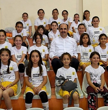 konya-buyuksehirin-28-ilcedeki-kis-spor-okullarinda-kayit-heyecani.jpg