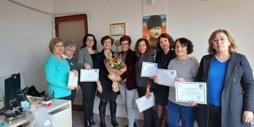 narlidere-belediyesi-tarafindan-duzenlenen-ve-16-hafta-surecek-olan-kadinin-insan-haklari-egitim-programi-kihep-basliyor.jpg