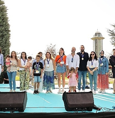 sabanci-universitesinde-mezunlar-bulusmasi-ve-gelecege-soz-ver-etkinligi-gerceklesti.jpg