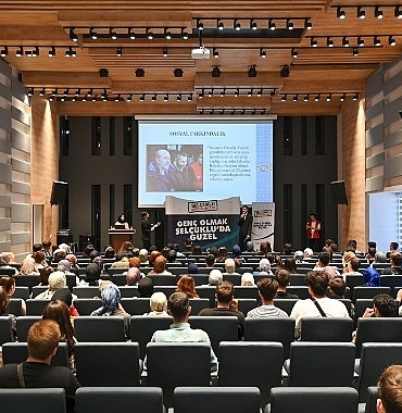 selcuklu-genclik-meclisi-yeni-donemde-de-genclerin-gozdesi-olacak.jpg