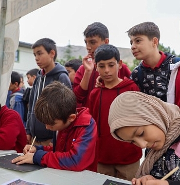 selcuklu-sanat-ve-tasarim-atolyesi-yeni-doneme-sizmali-ogrencilerle-merhaba-dedi.jpg