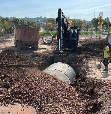 seymen-millet-bahcesinde-otopark-calismasi-basladi.jpg