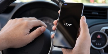uber-yaz-boyunca-135-farkli-ulkeden-turkiyeye-gelen-turistlere-uber-taksi-ile-hizmet-verdi.jpg