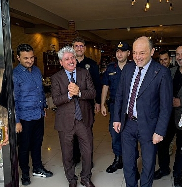 vali-dogandan-geyveye-ilk-ziyaret.jpg