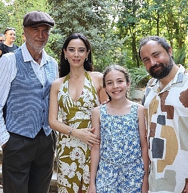 yilin-aile-komedisine-cok-az-kaldi.jpg
