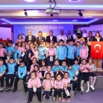zeytinburnu-belediyesi-ve-koc-universitesi-hastanesi-saglik-elde-baslar-projesiyle-5-bin-ilkokul-ogrencisine-el-yikama-egitimi-vermeyi-hedefliyor.jpg
