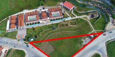 golcuk-belediyesinden-yazlikta-otel-yapimi-sartiyla-yer-satisi.jpg