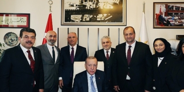 iznik-belediye-baskani-kagan-mehmet-usta-turkiye-buyuk-millet-meclisinde-cumhurbaskani-recep-tayyip-erdogan-ile-gorustu.jpg