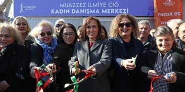 karsiyaka-belediyesi-muazzez-ilmiye-cig-kadin-danisma-merkezi-acildi.jpg