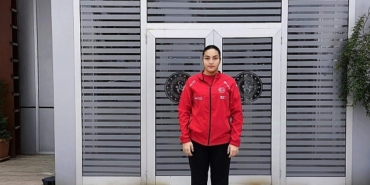 sporcumuz-betul-berra-haltas-a-milli-takim-kampinda.jpg