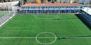 vinsanda-yeni-futbol-sahasi-gun-sayiyor.jpg