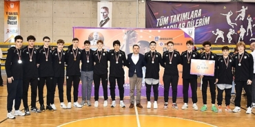 luleburgaz-belediyesi-gokhan-teksoz-6-basketbol-turnuvasinda-sampiyon-tofas.jpg
