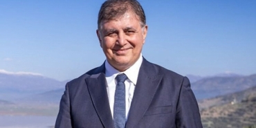 izmir-buyuksehir-belediye-baskani-dr-cemil-tugay-ne-hizmetleri-aksatacagiz-ne-de-halkimizin-hakkini-savunmaktan-geri-duracagiz.jpg