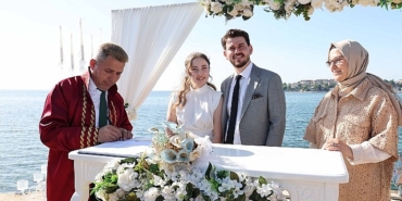 kandira-belediyesi-bir-yilda-340-ciftin-nikahini-kiydi.jpg