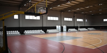 selcuklu-belediyesi-selcuklu-fen-lisesi-kapali-spor-salonu-tamamlandi.jpg