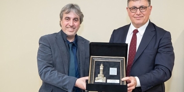 akdeniz-kentler-agi-ile-kati-atik-ve-korfez-temizligi-icin-is-birligi.jpg