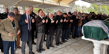 duayen-gazeteci-omur-olgundemir-son-yolculuguna-ugurlandi.jpg