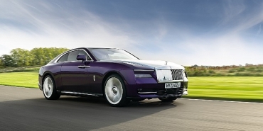rolls-royce-motor-cars-istanbuldan-ustun-basari.jpg