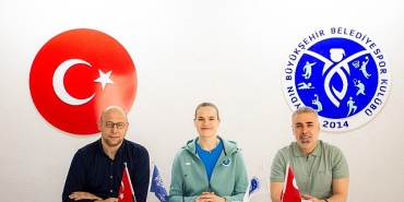 aydin-buyuksehir-belediyespor-aleksandra-rasinska-ile-yeniden-anlasti.jpg