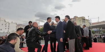 baskan-onal-personelle-bayramlasti.jpg