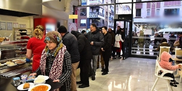 istanbul-buyuksehir-belediyesi-ibb-kent-lokantalari-ramazanda-dayanismayi-guclendiriyor.jpg