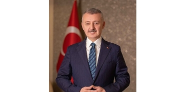 iyilikle-gonuller-imar-edilince-bayram-olur.jpg