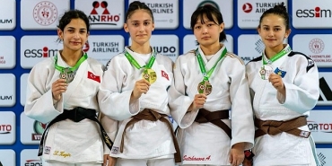konya-buyuksehir-belediyesporda-judoda-bir-sampiyonluk-daha.jpg